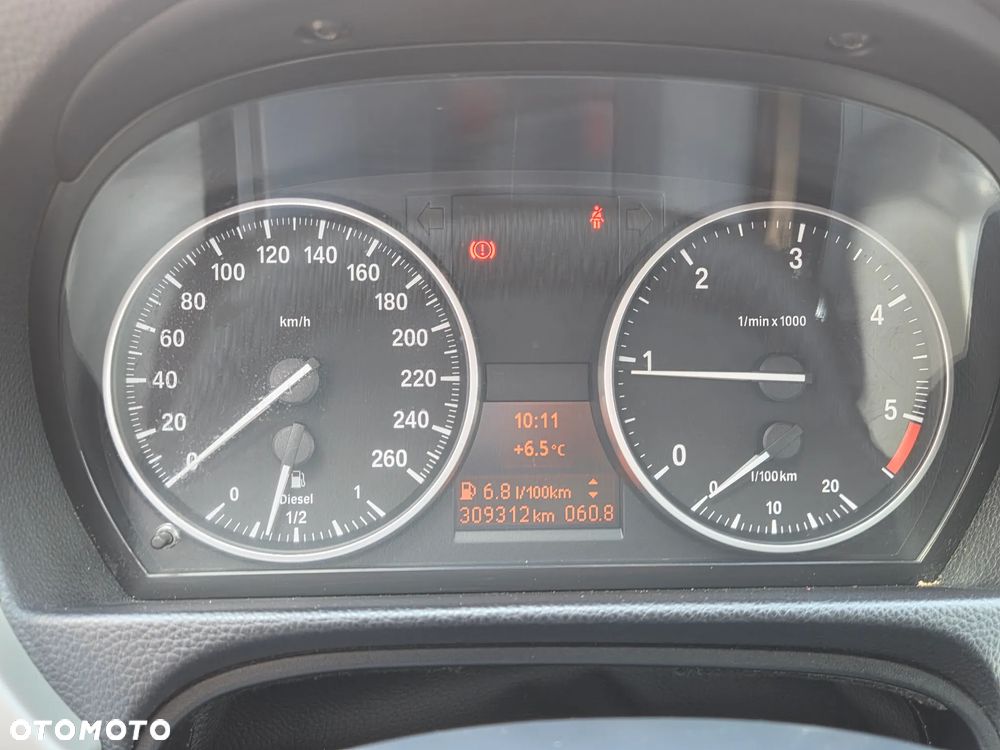 BMW Seria 3 320d - 12