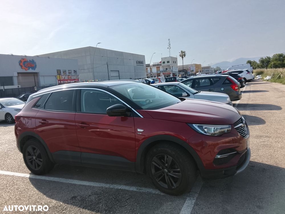 Opel Grandland X 1.2 Turbo START/STOP Design Line - 6