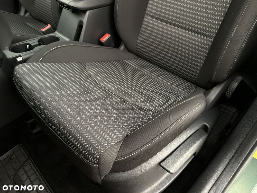 Kia Ceed - 18