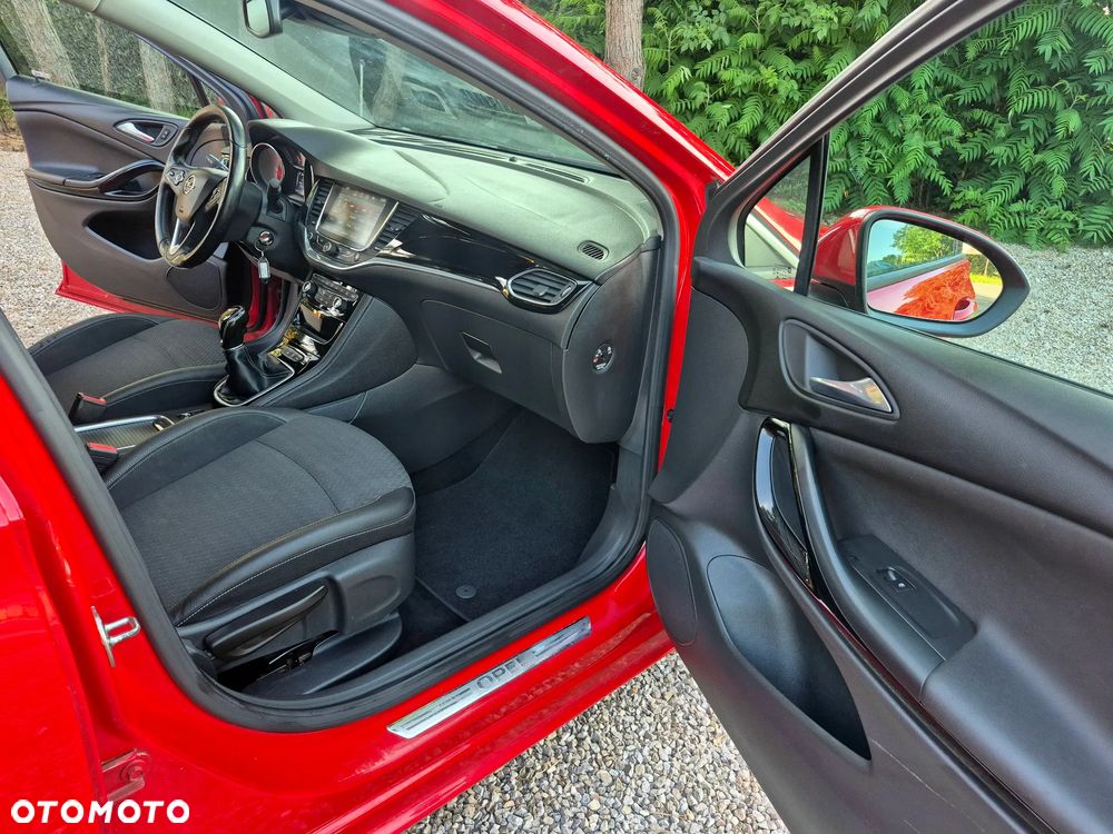 Opel Astra 1.4 Turbo Innovation - 16