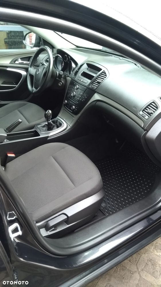 Opel Insignia - 4