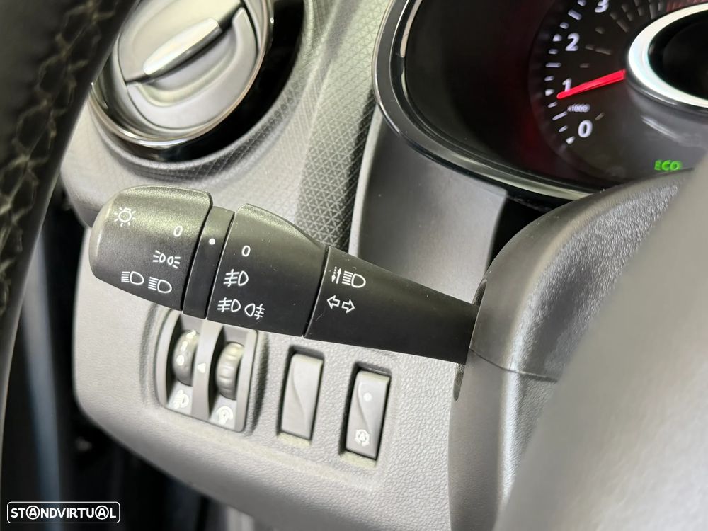 Renault Clio 1.5 dCi Limited - 23