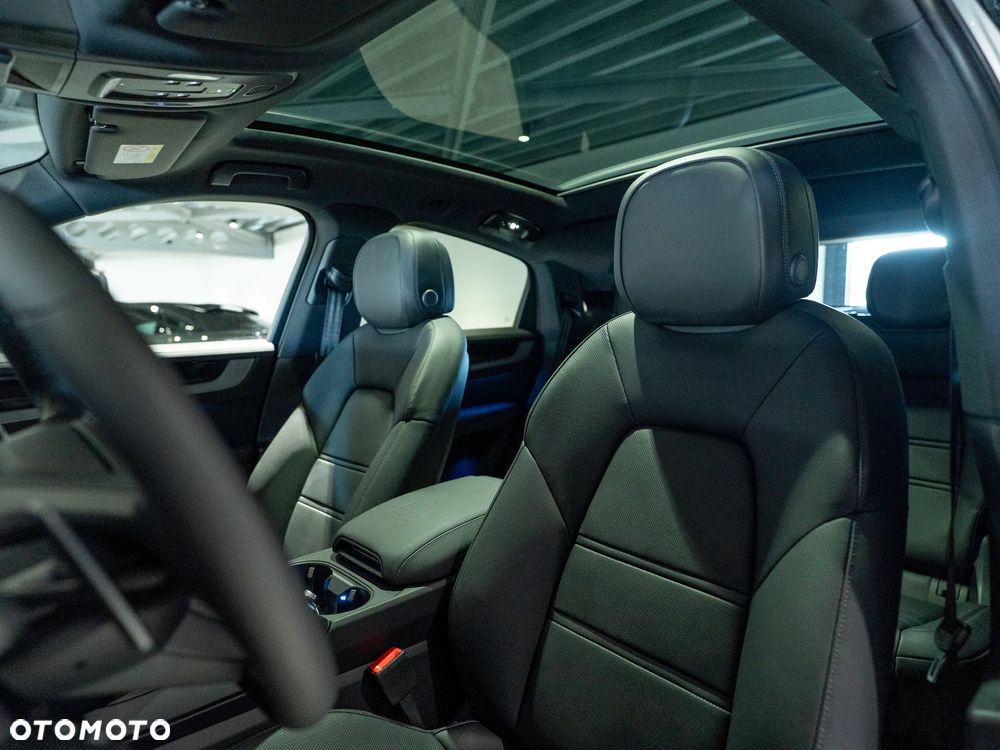 Porsche Cayenne E-Hybrid PHEV - 23