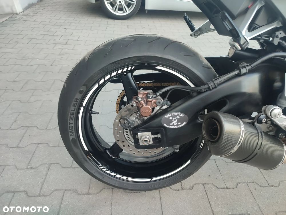 Honda CBR - 25