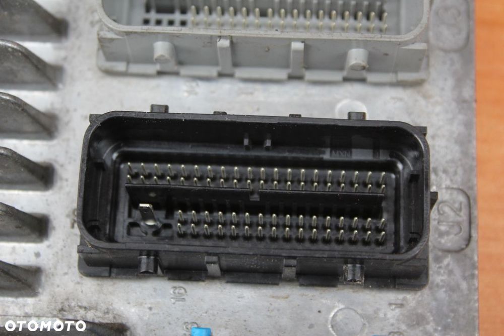 KOMPUTER STEROWNIK SILNIKA OPEL ZAFIRA C A14NET 13649905 - 5