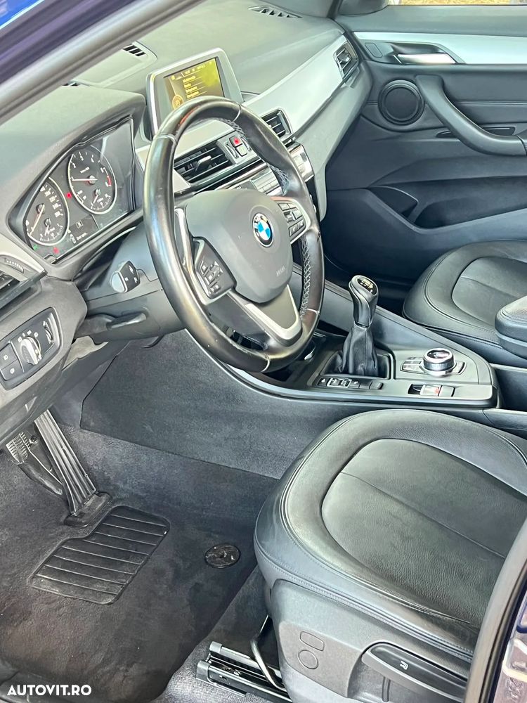 BMW X1 sDrive18d xLine - 9