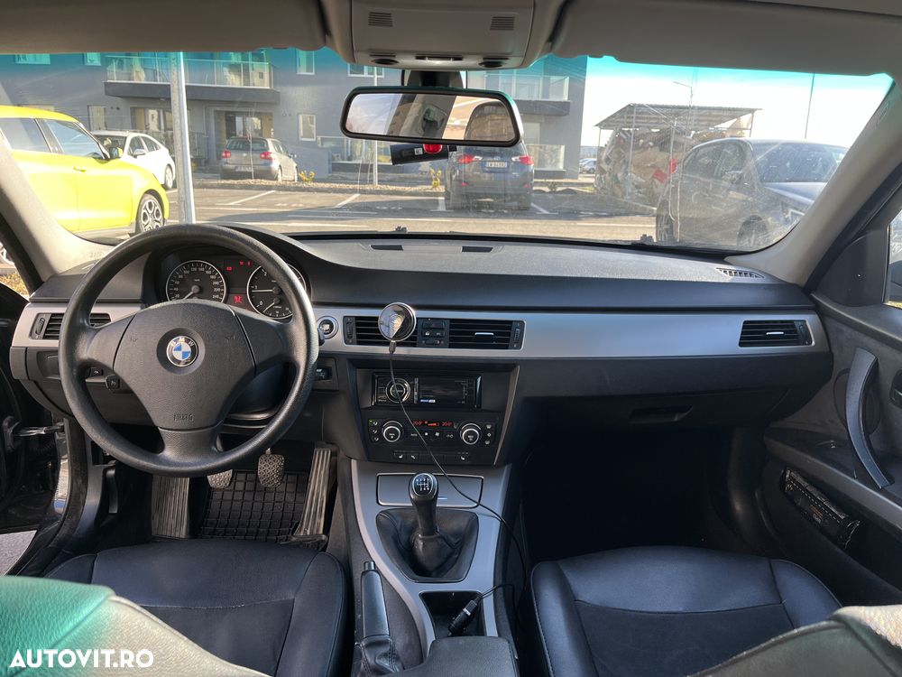 BMW Seria 3 320d - 7