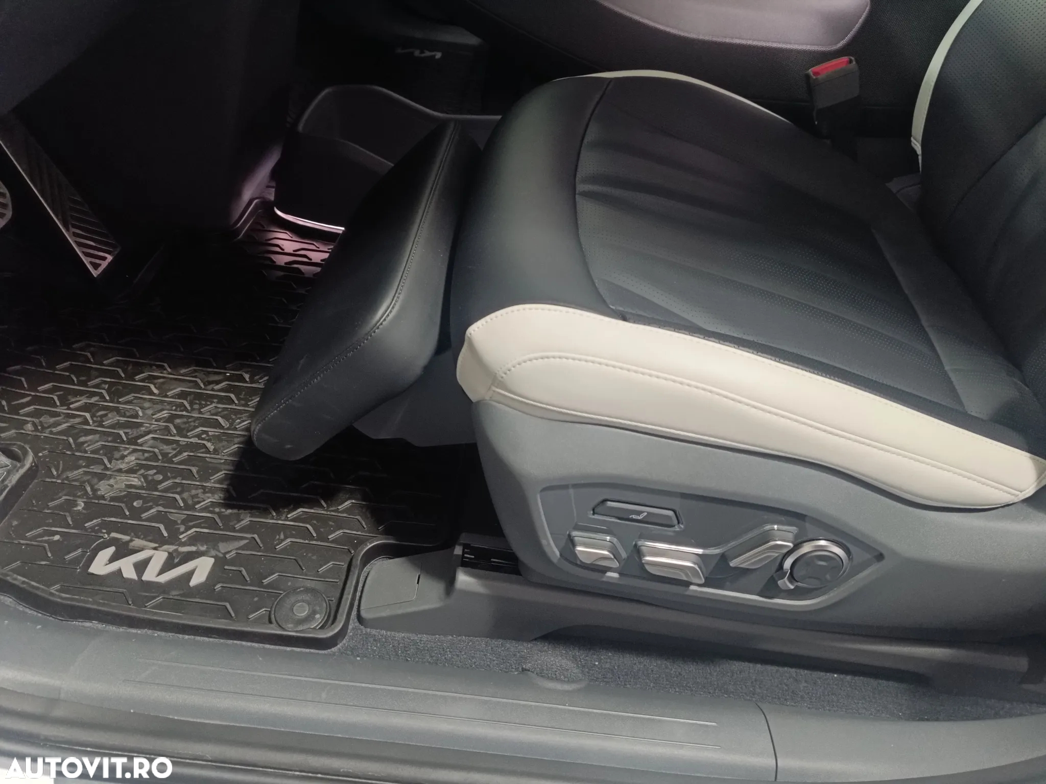 Kia EV9 - 40