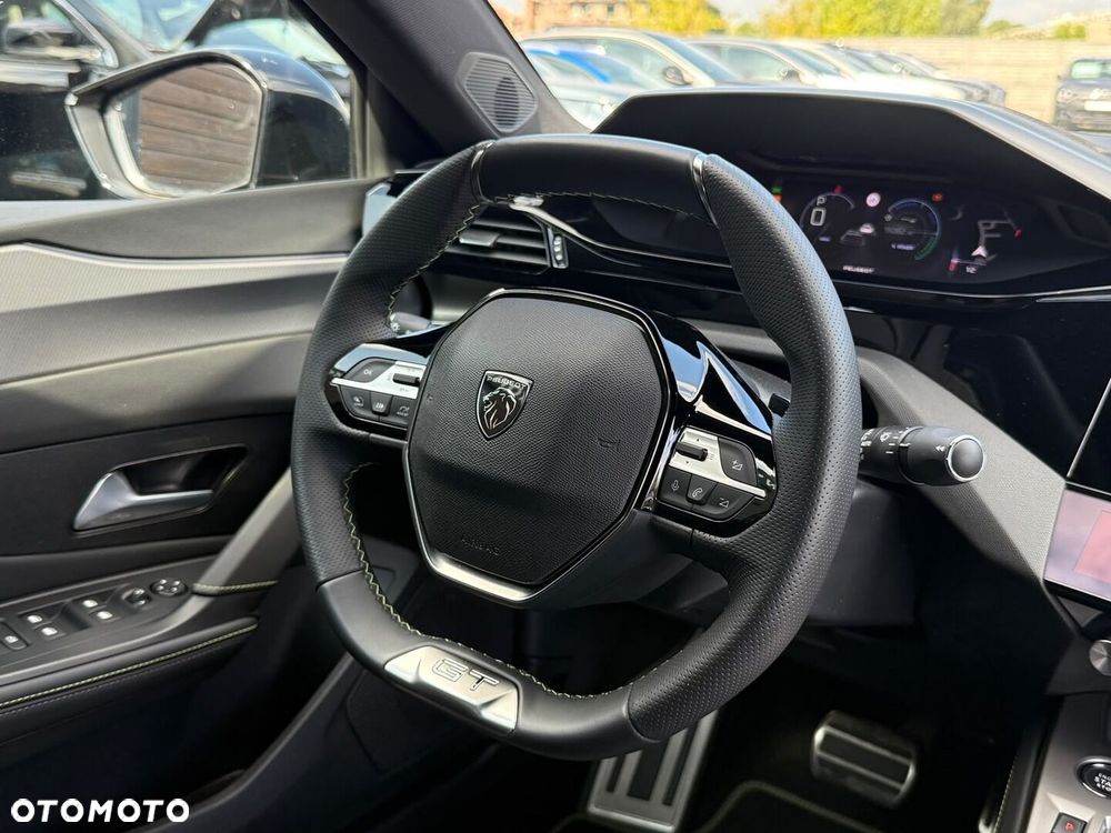 Peugeot 408 2025