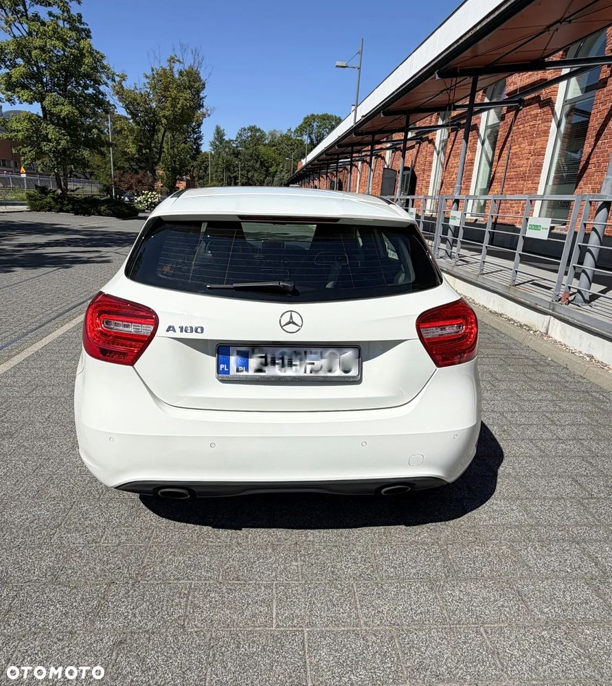 Mercedes-Benz Klasa A 180 7G-DCT - 6