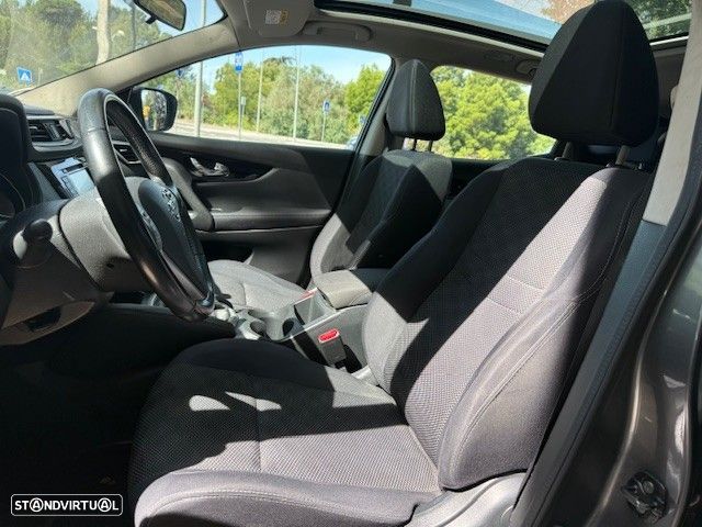 Nissan Qashqai 1.5 dCi N-Connecta - 7