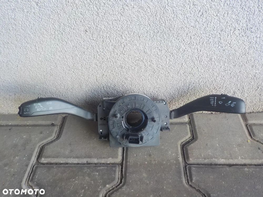 VW T5 LIFT TEMPOMAT MANETKA TEMPOMATU WŁĄCZNIK TAŚMA AIRBAG - 1