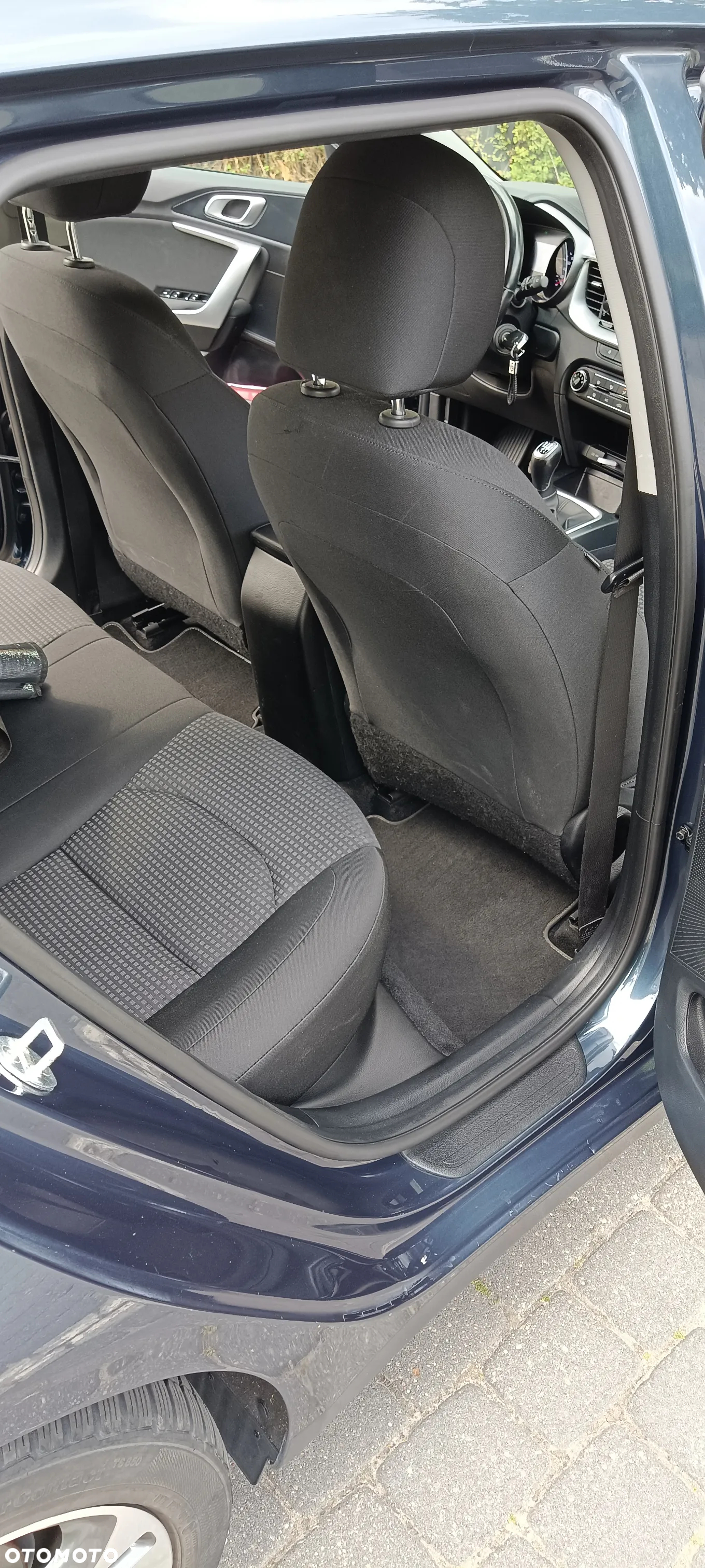 Kia Ceed - 4