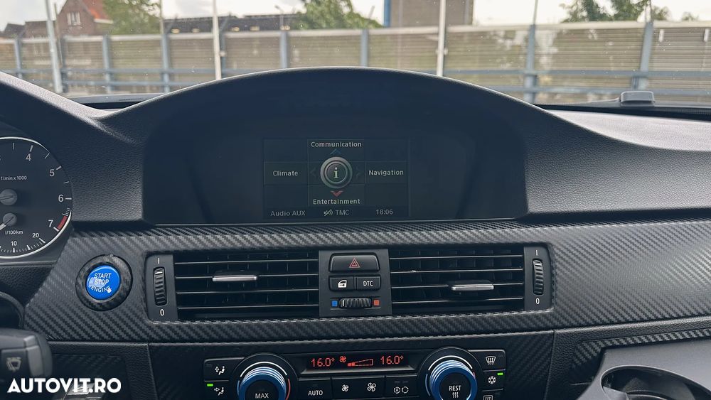 BMW Seria 3 318i - 15