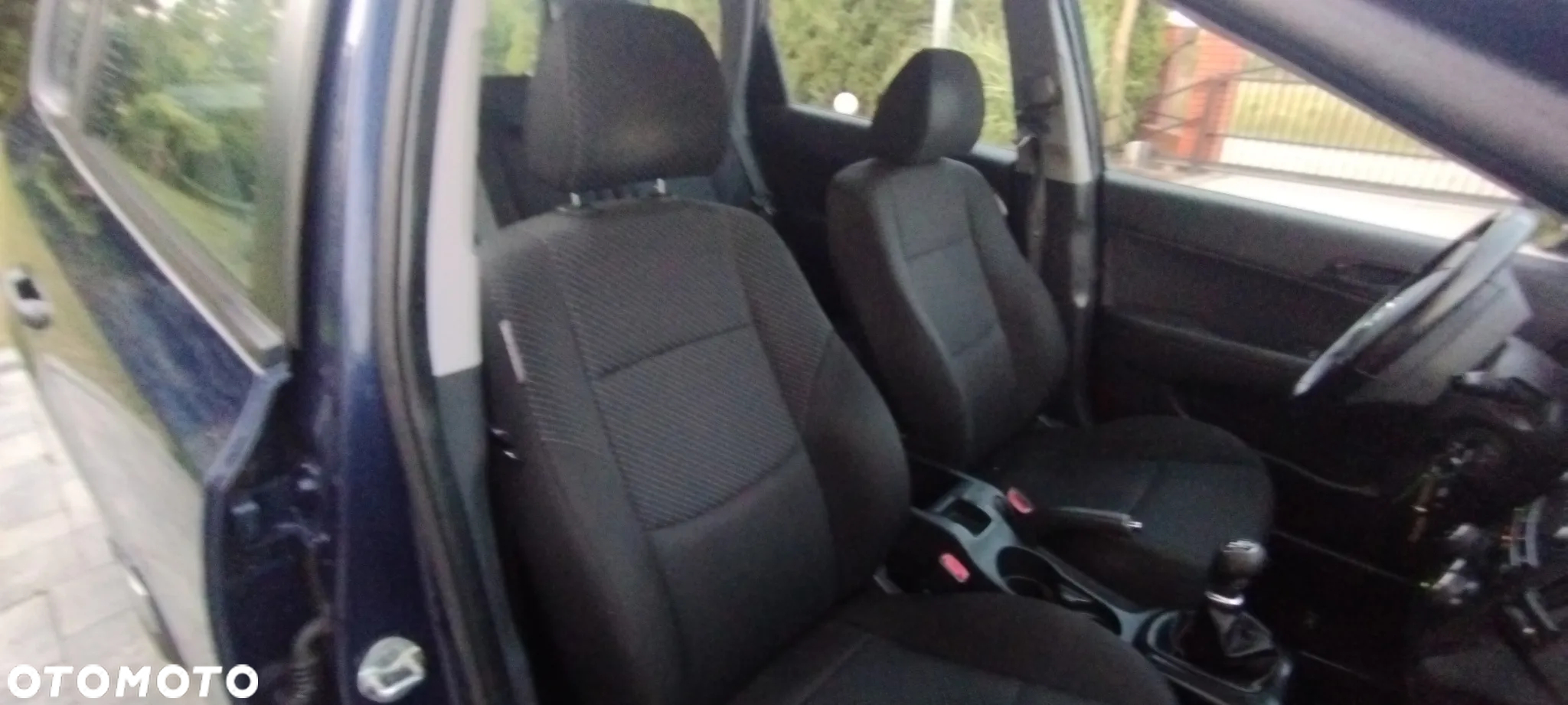 Hyundai i30 1.6 CRDI blue Classic - 12