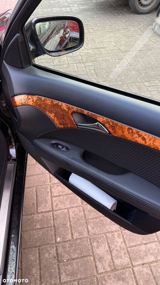 Mercedes-Benz Klasa E 320 CDI 7G-TRONIC Elegance - 18