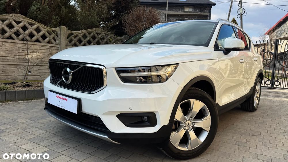 Volvo XC 40 T3 Geartronic Momentum Pro - 2