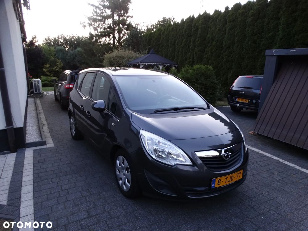 Opel Meriva - 2