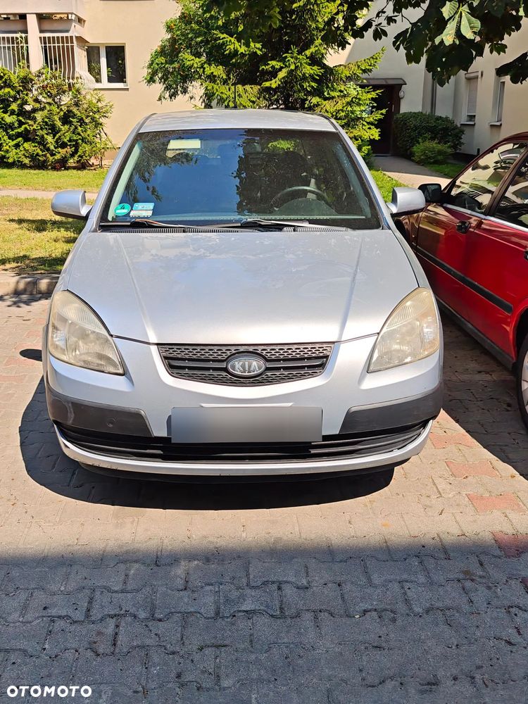 Kia Rio 1.4 Comfort - 2