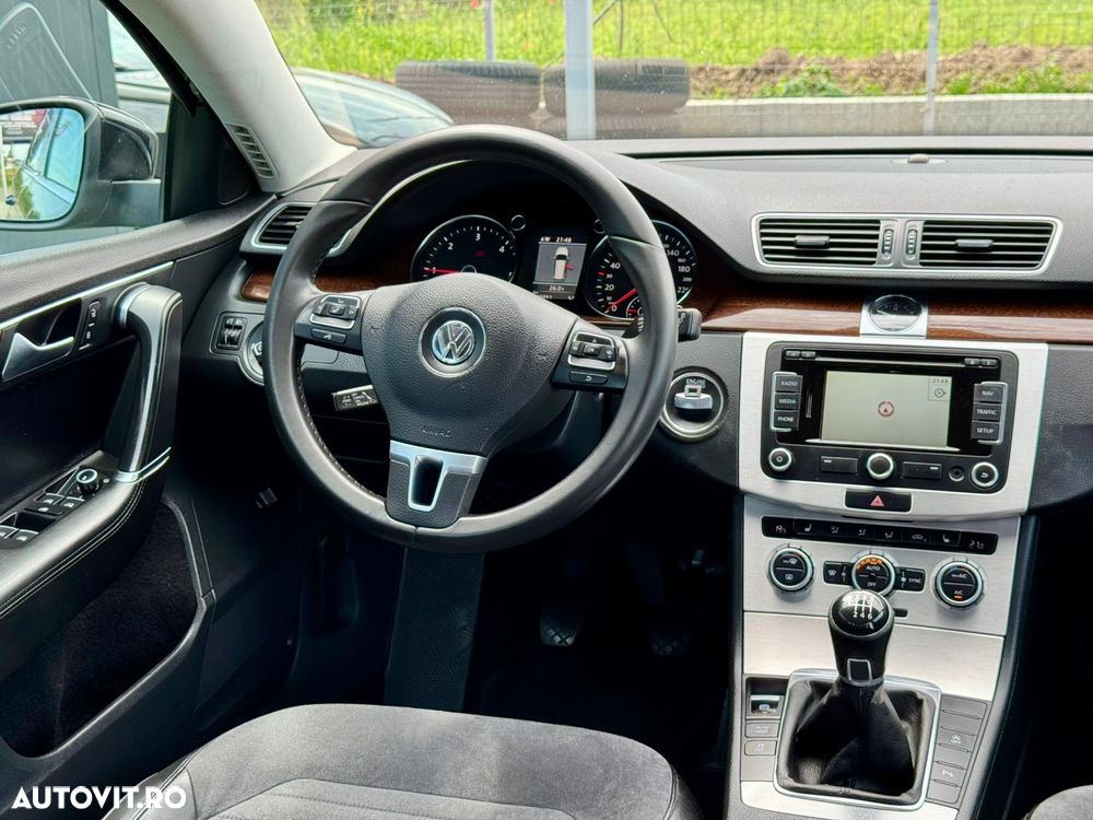 Volkswagen Passat 2.0 TDI Highline - 6