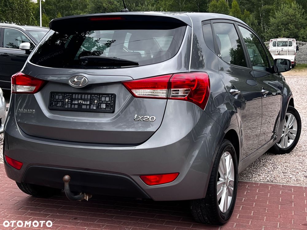 Hyundai ix20 - 8