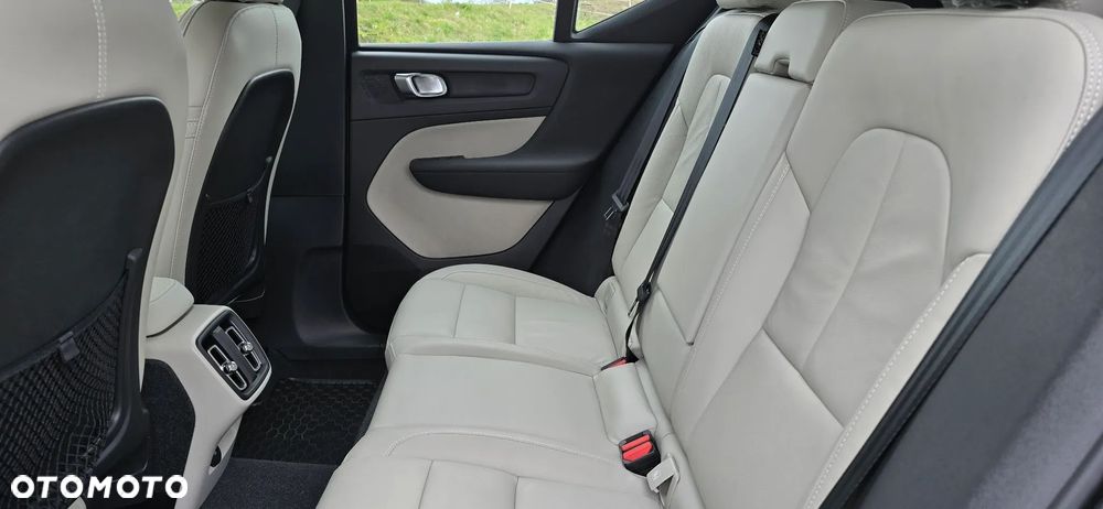 Volvo XC 40 B3 Core - 6