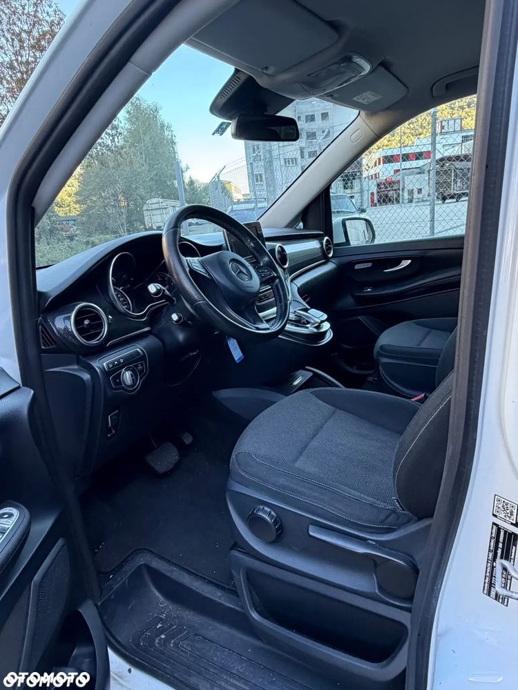 Mercedes-Benz Klasa V 250 d lang 4Matic 9G-TRONIC Style - 9