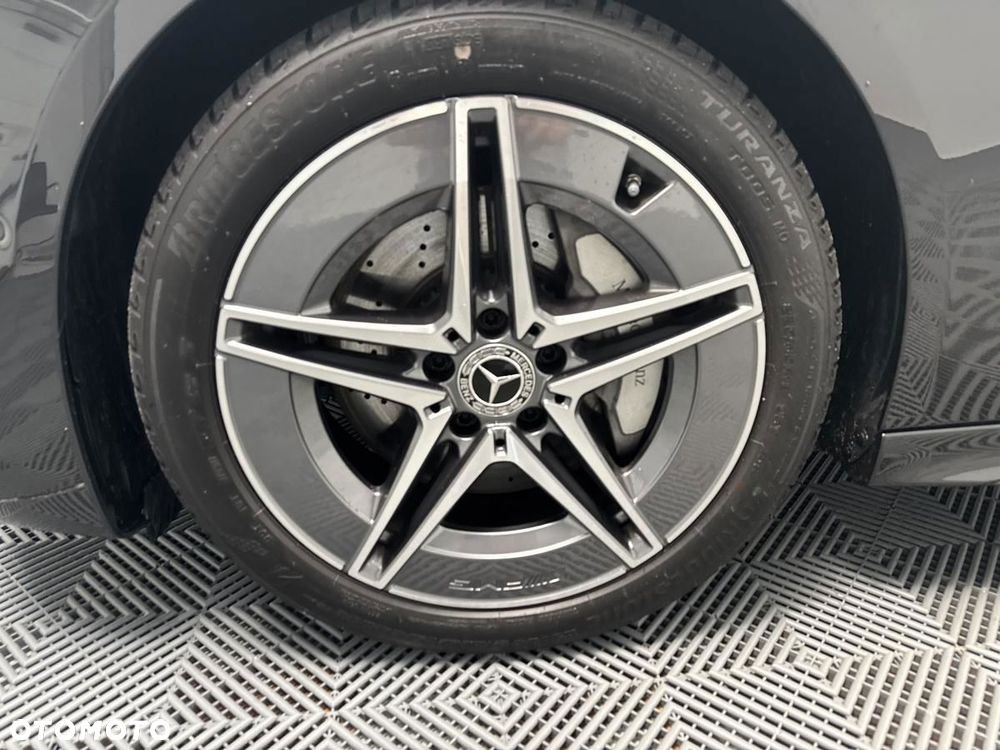 Mercedes-Benz Klasa C 300 d 4Matic 9G-TRONIC AMG Line - 10