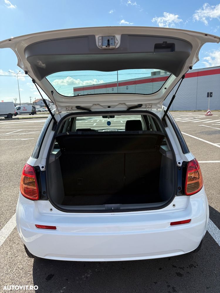 Suzuki SX4 - 11