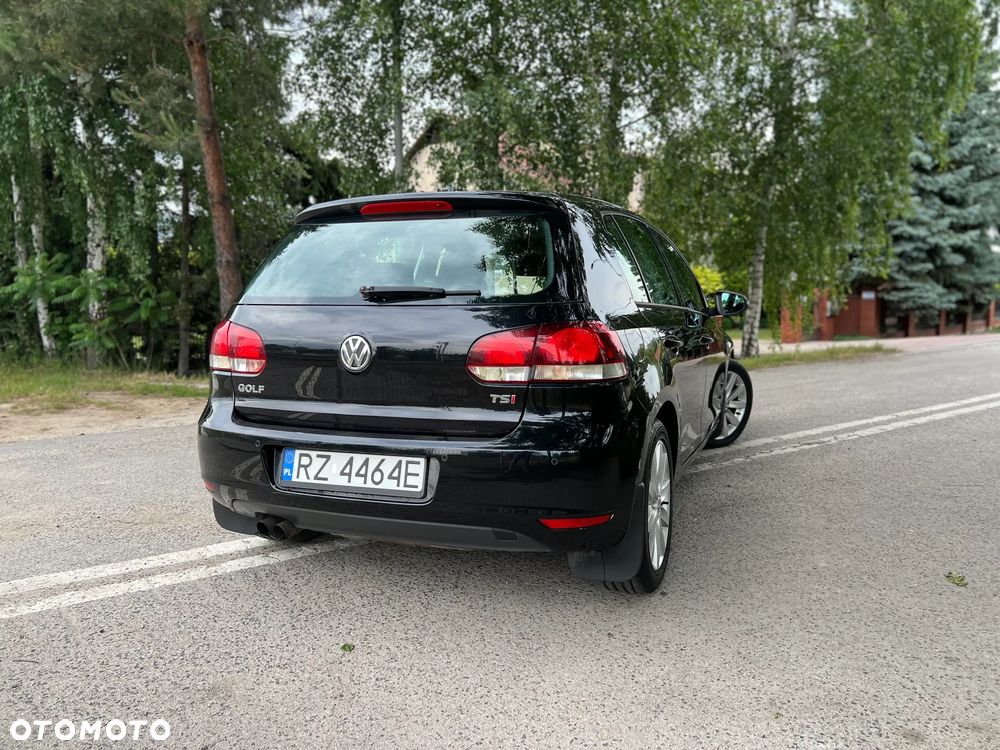 Volkswagen Golf 1.4 TSI Highline DSG - 2