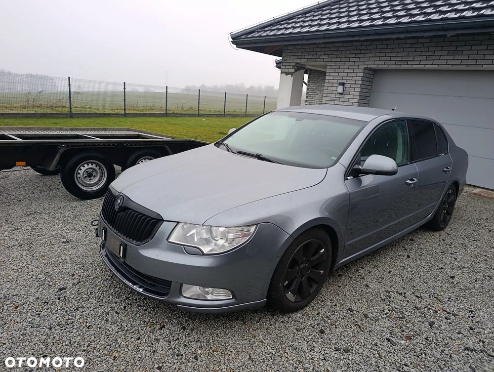 Skoda Superb 1.8 TSI Exclusive - 2