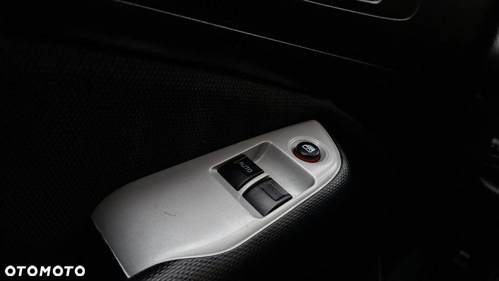 Honda Civic 1.7 ES - 23