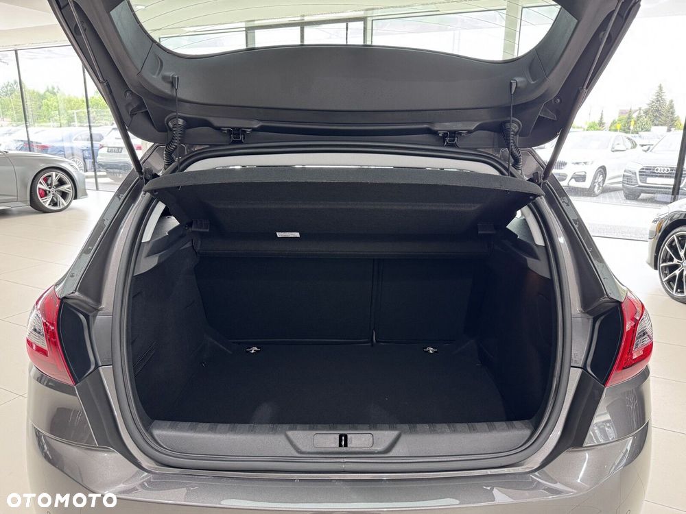 Peugeot 308 1.2 PureTech Active S&S - 17
