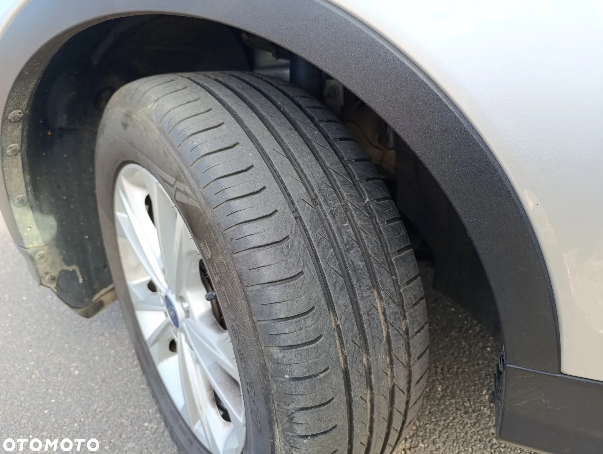 Ford Kuga - 21