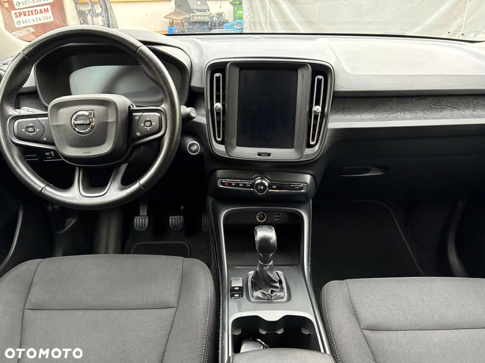 Volvo XC 40 - 19