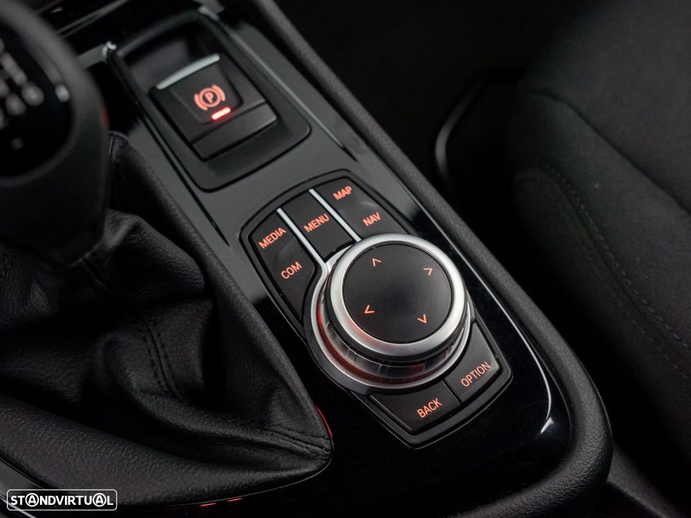 BMW 216 Active Tourer d Advantage - 20