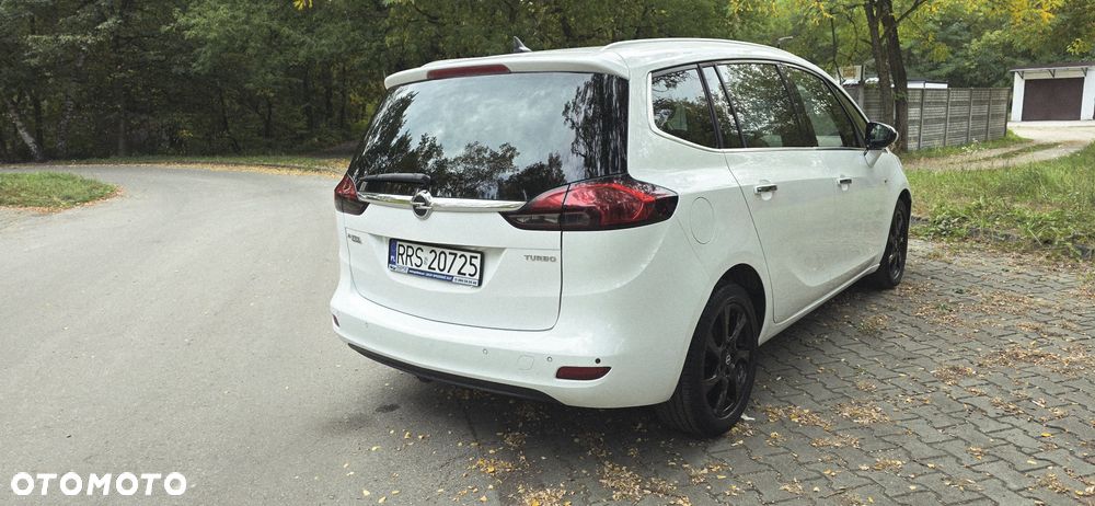 Opel Zafira - 28