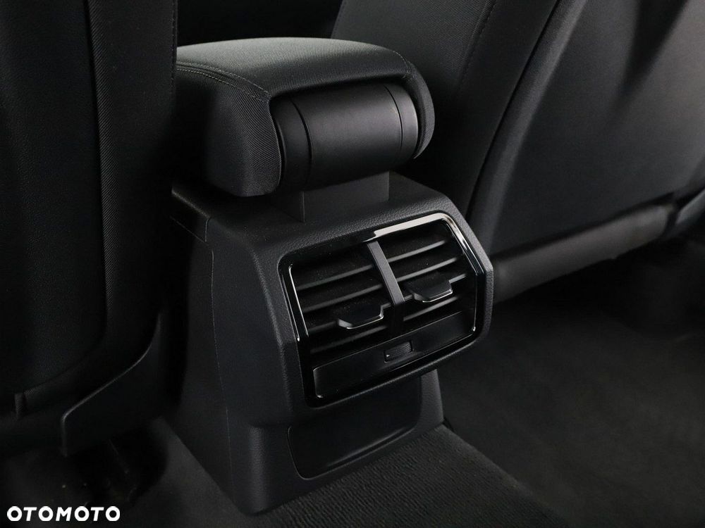 Audi Q3 40 TFSI Quattro S tronic advanced - 36