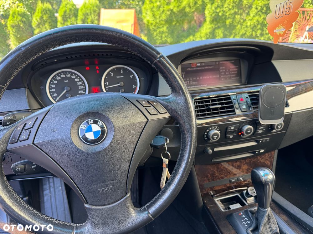 BMW Seria 5 - 12