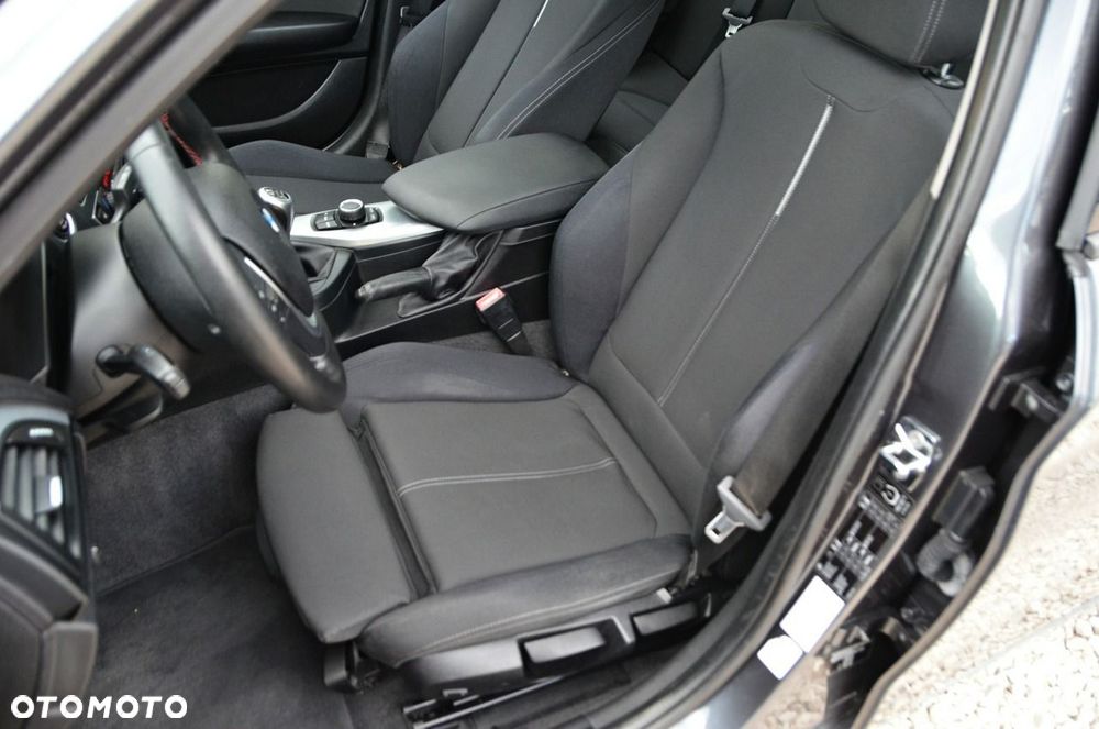 BMW Seria 1 - 29