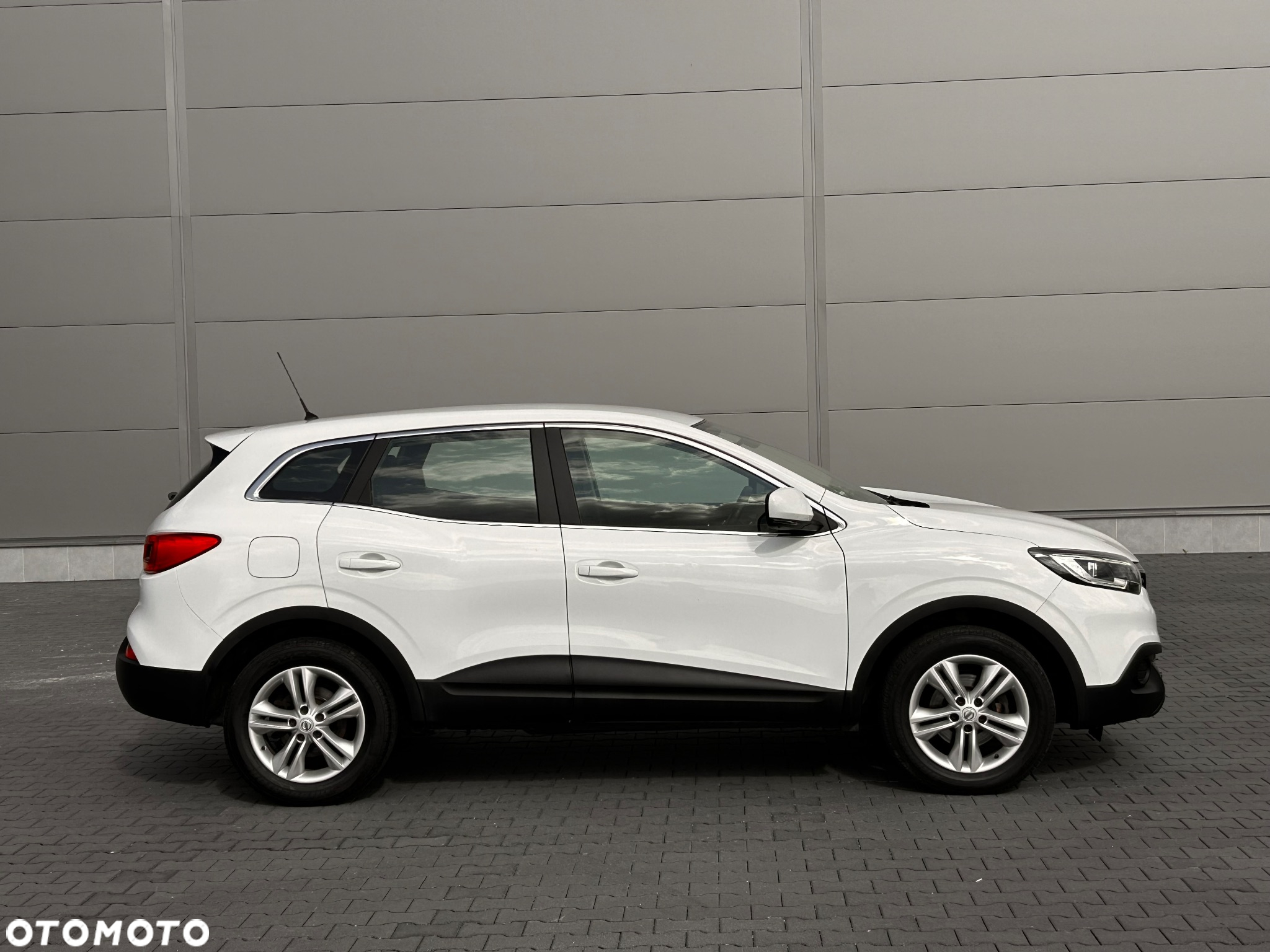 Renault Kadjar 1.2 Energy TCe Adventure - 22