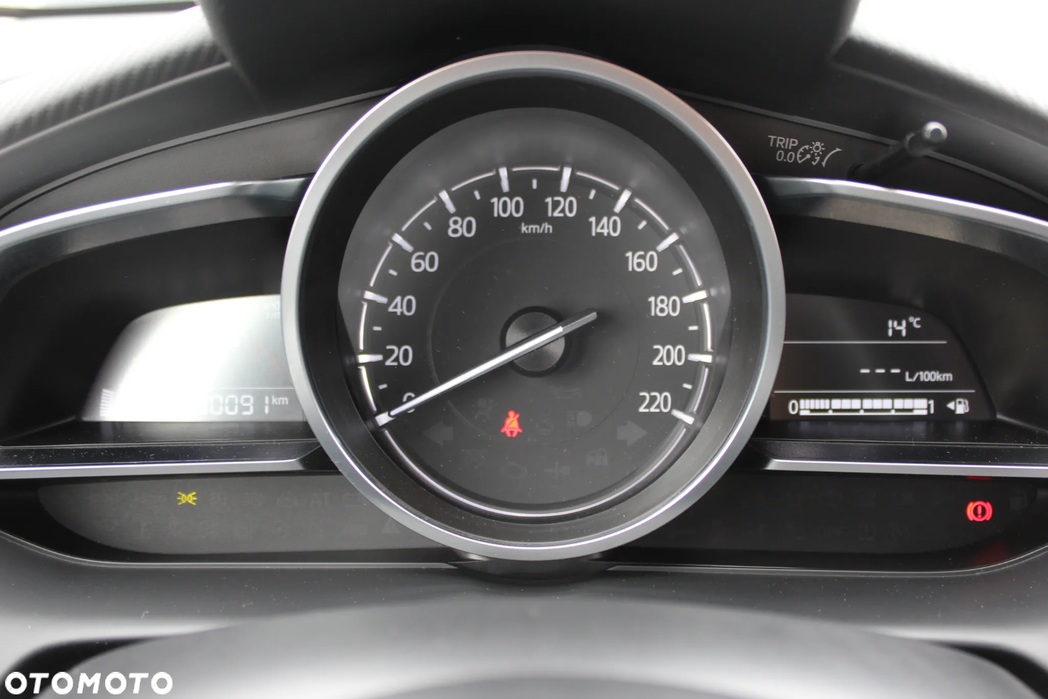 Mazda 2 SKYACTIV-G 90 Homura - 15