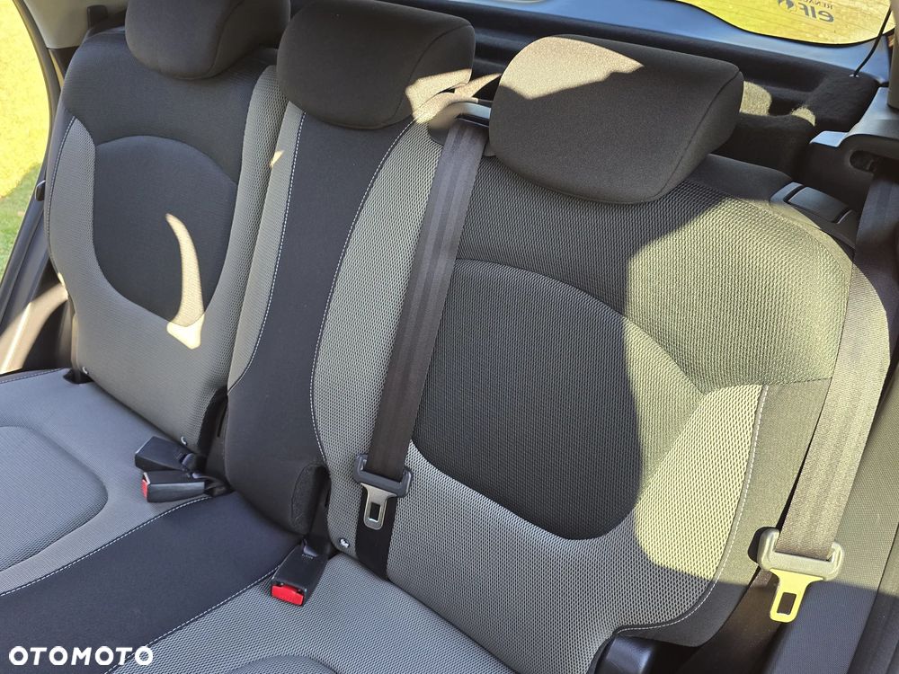 Renault Captur 0.9 Energy TCe Limited - 26