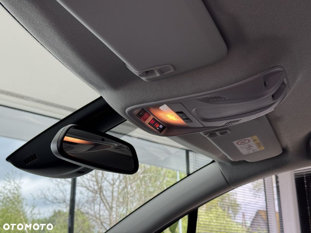 Opel Crossland X - 35