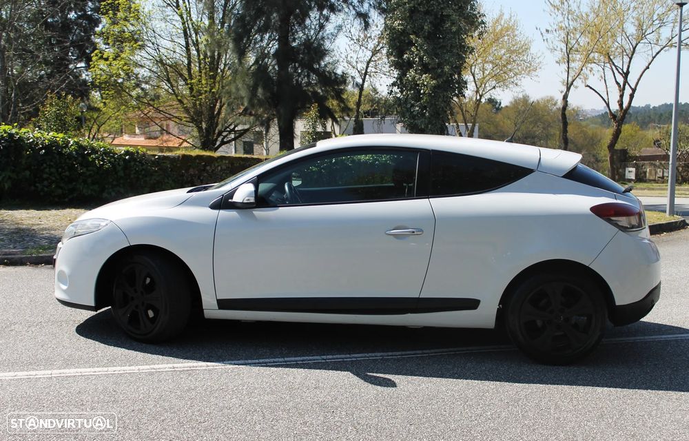 Renault Mégane Coupe 1.5 dCi Dynamique S - 14