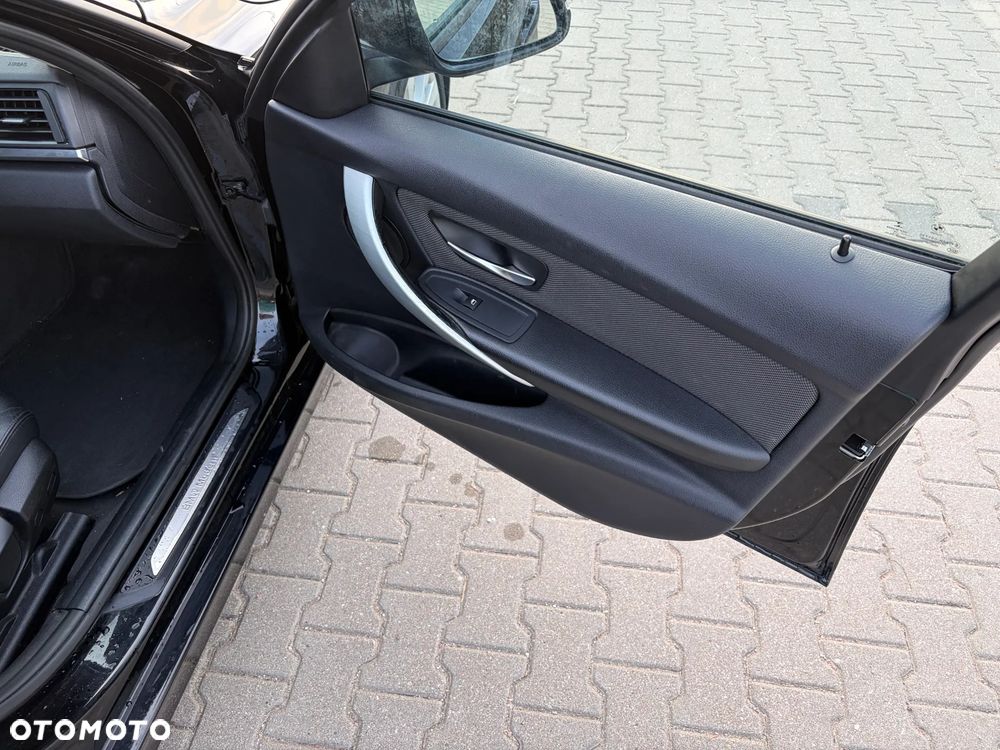 BMW Seria 3 318d Modern Line - 18