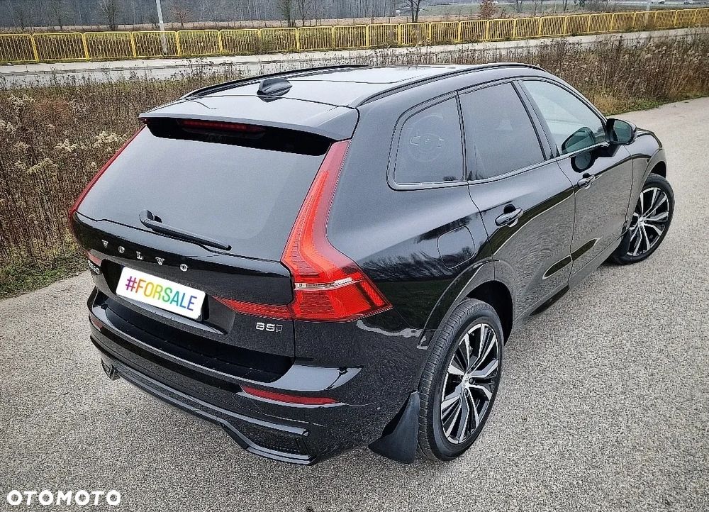 Volvo XC 60 B5 B AWD Plus Dark - 14