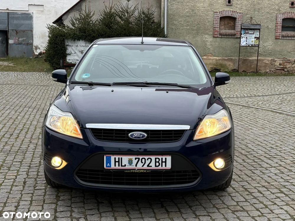 Ford Focus 1.4 16V Ambiente - 1