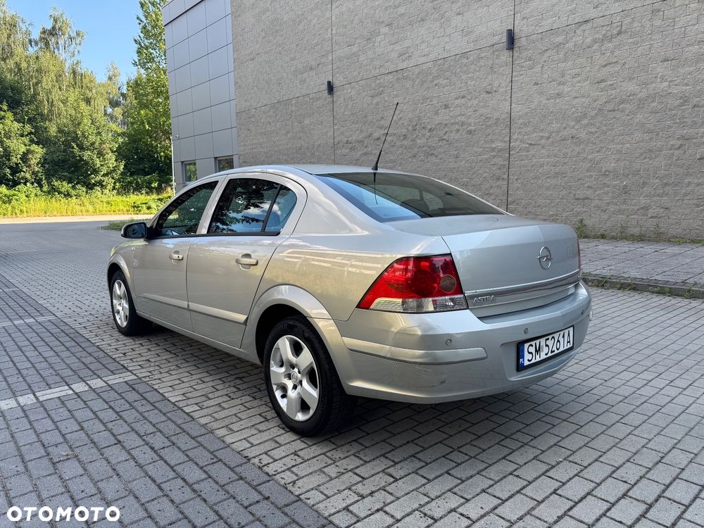 Opel Astra 1.6 Enjoy - 5