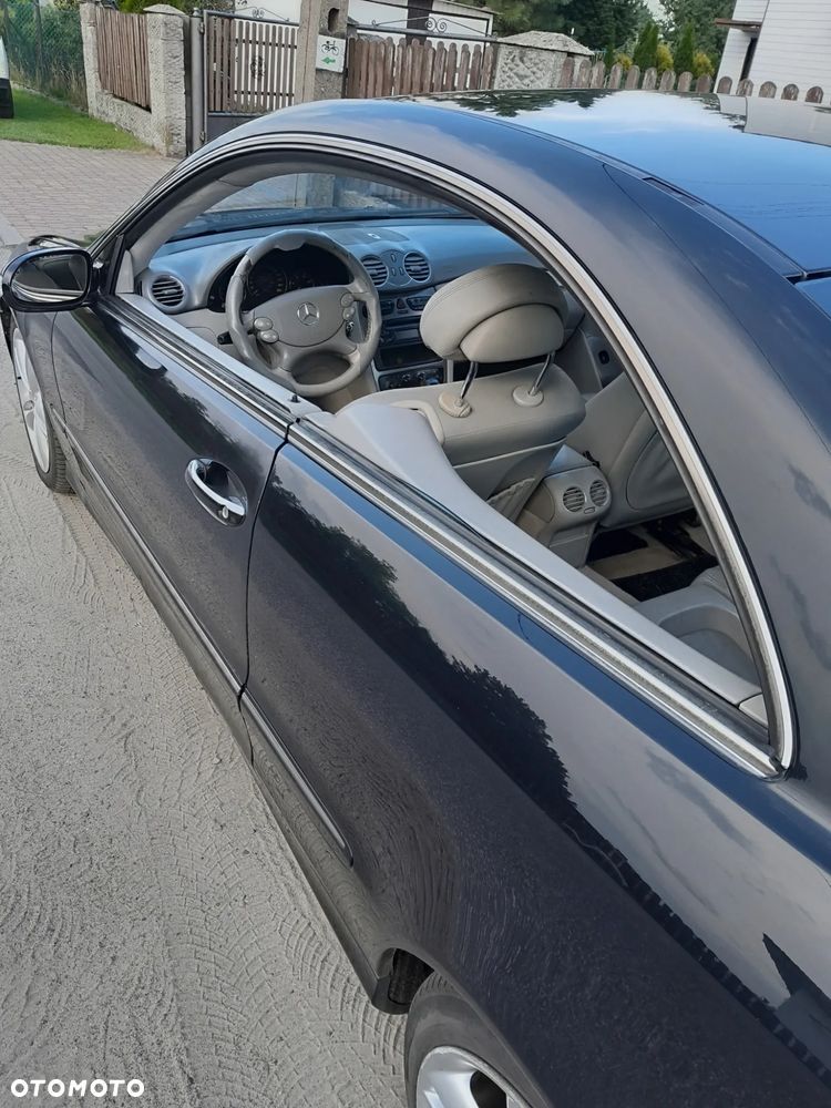 Mercedes-Benz CLK 270 CDI Avantgarde - 14